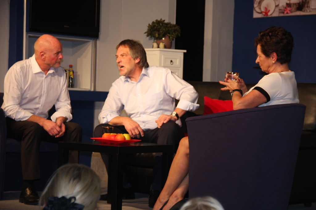 Mijne maat staat op straat